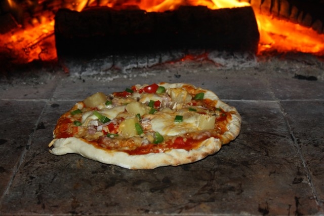 Houtoven, Pizza oven 100 cm met schoorsteen