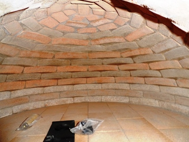 Pizzaoven Traditional brick 130/90cm