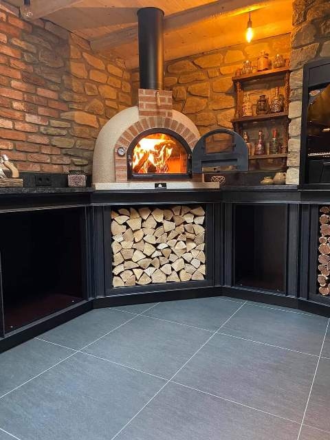 Pizzaoven Traditional brick 80/110cm