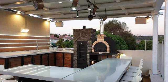 Pizzaoven Traditional brick 90/120 cm